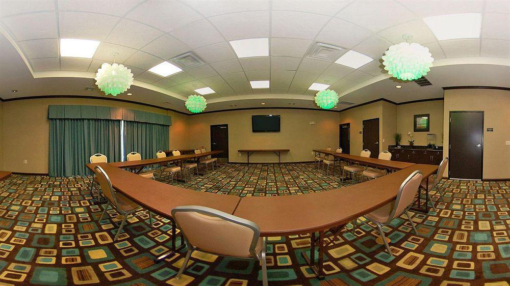Hotel Comfort & West - I-40