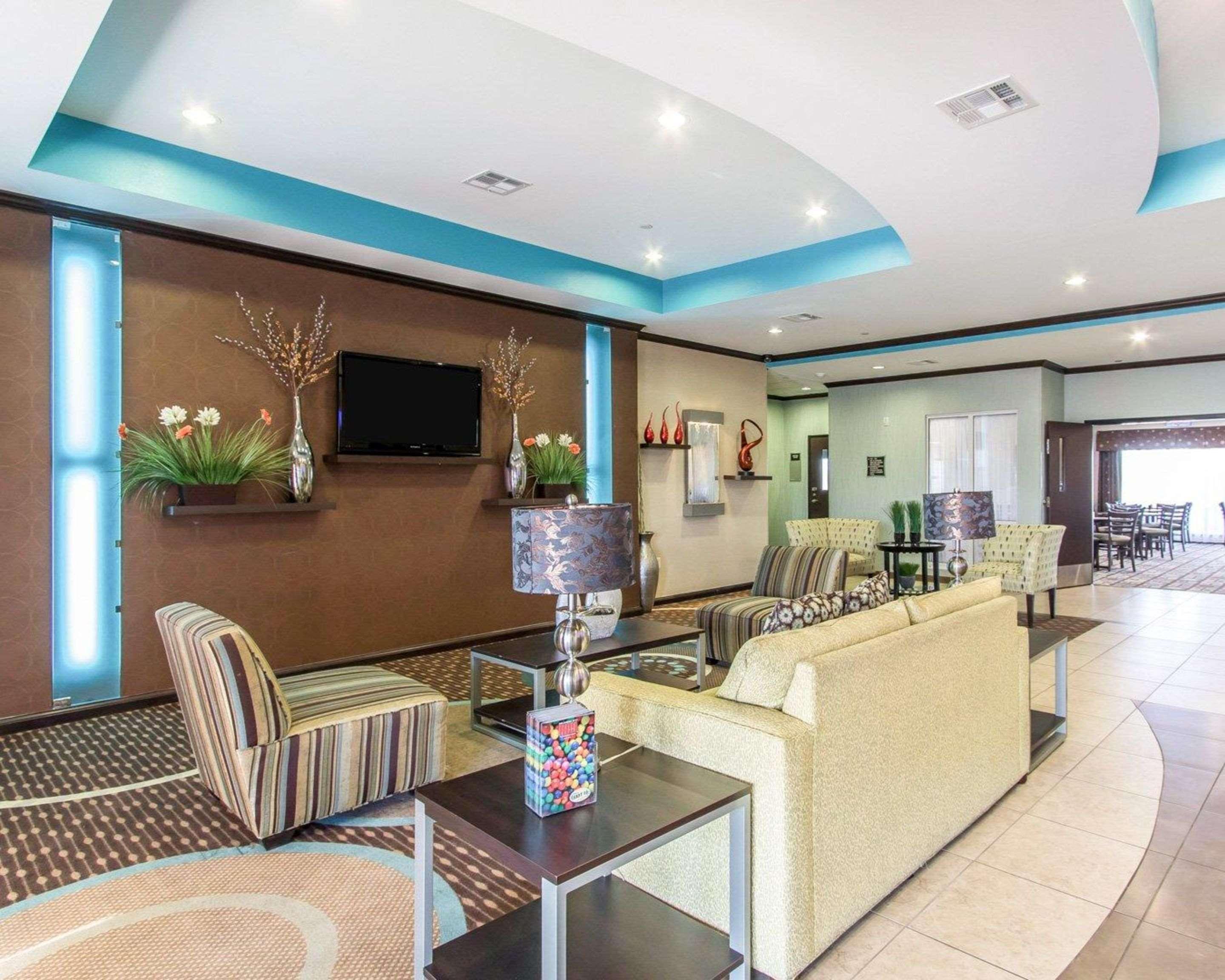 Hotel Comfort & West - I-40