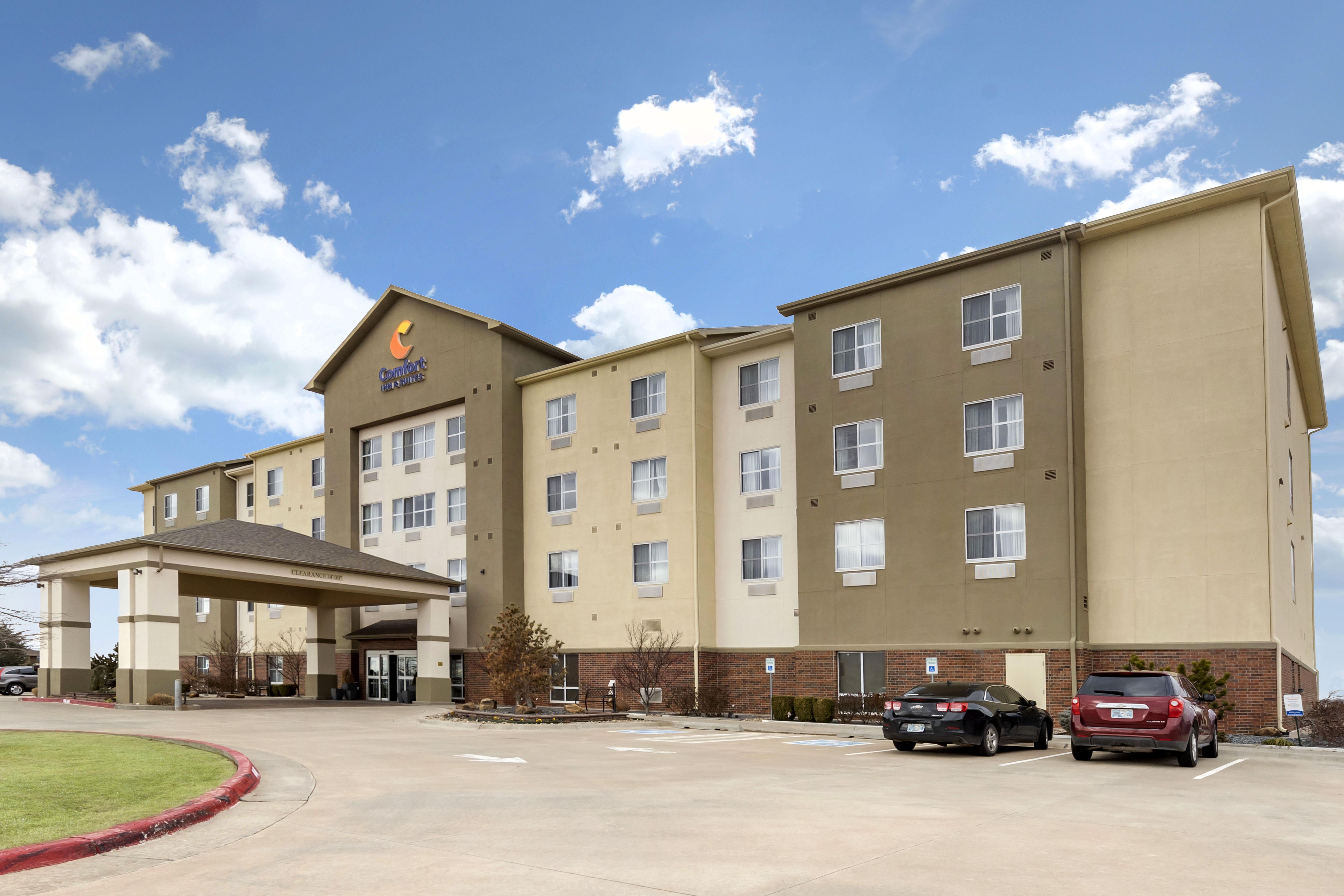Hotel Comfort & West - I-40
