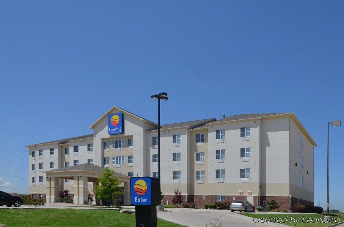 Comfort & West - I-40 Hotel 3*