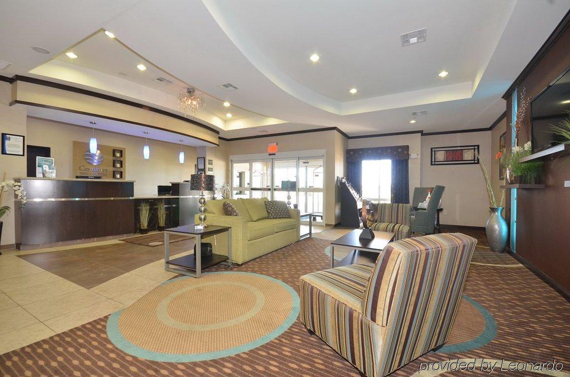 Hotel Comfort & West - I-40
