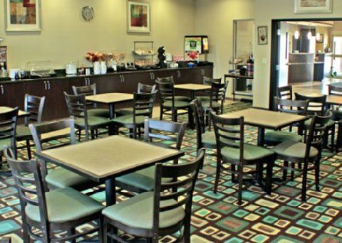 Comfort & West - I-40 Hotel Oklahoma City